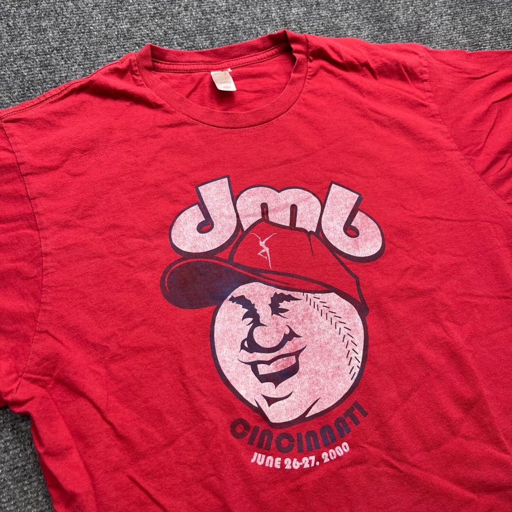 Anvil Dave Matthews Band Cincinnati 2000 Red Graphic T-Shirt